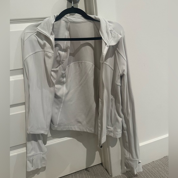 Lululemon Bone Cropped Define Jacket - Picture 4 of 5